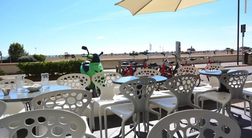 Hotel Antoniana Caorle Luaran gambar