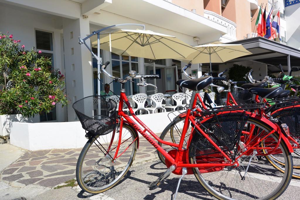 Hotel Antoniana Caorle Luaran gambar